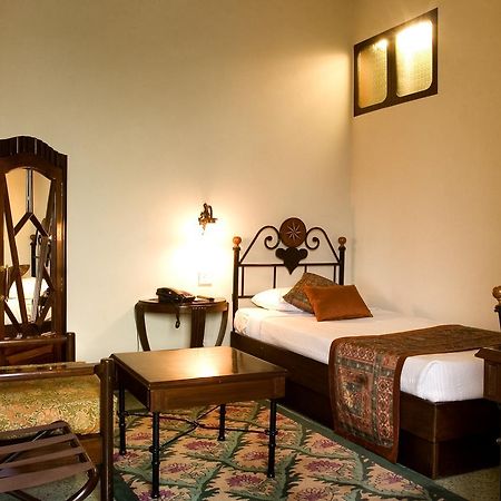 Hotel Broadway Delhi Ngoại thất bức ảnh