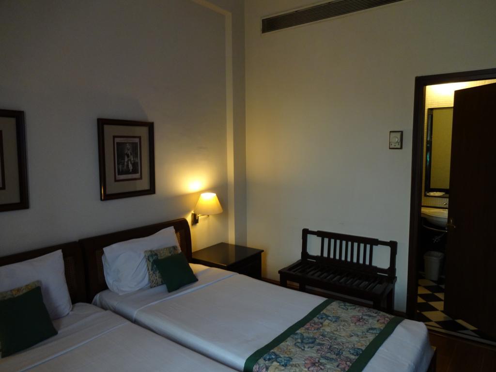 Hotel Broadway Delhi Ngoại thất bức ảnh