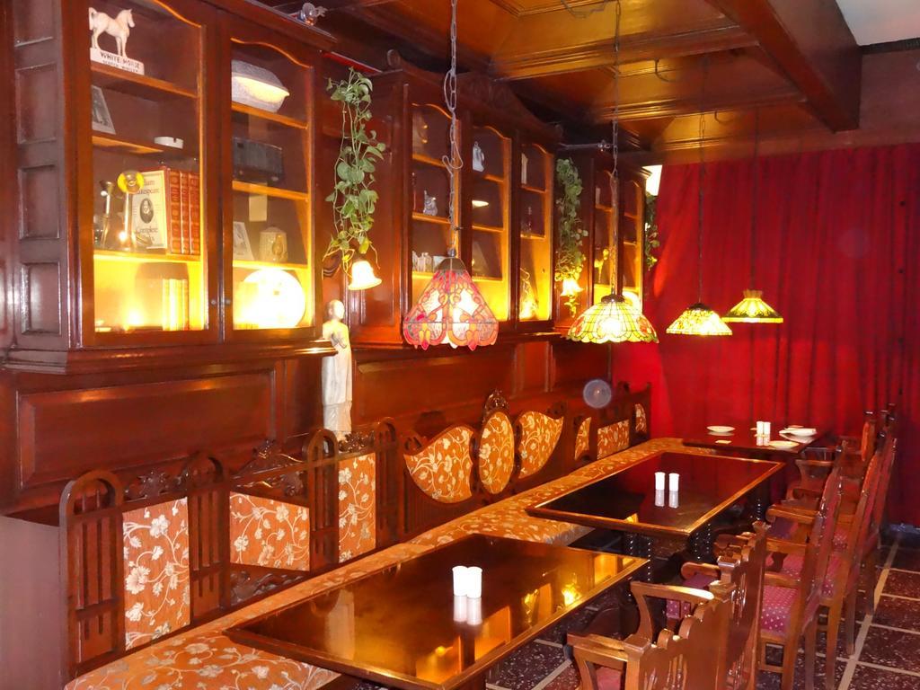 Hotel Broadway Delhi Ngoại thất bức ảnh